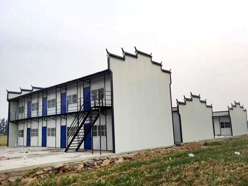 Double slope prefabricated house 005