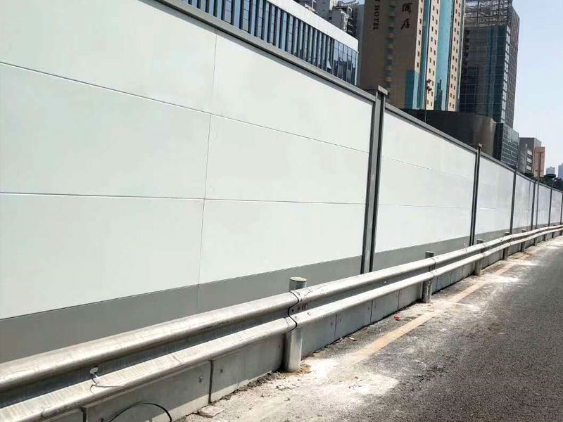 Movable enclosure F