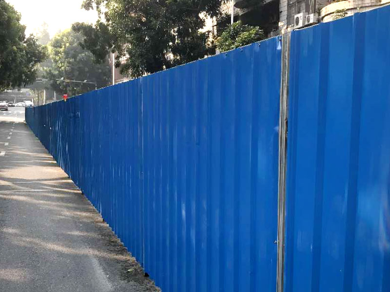 Movable enclosure G