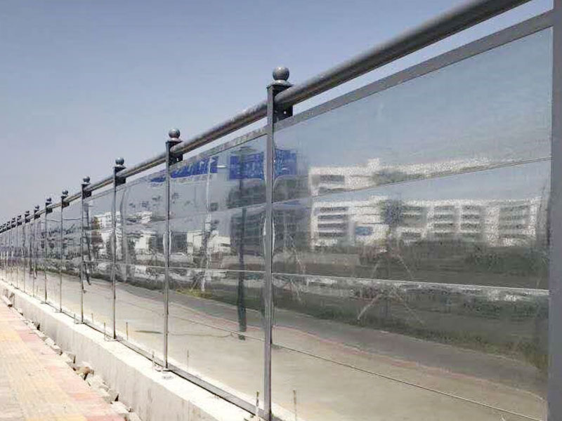 Movable enclosure I